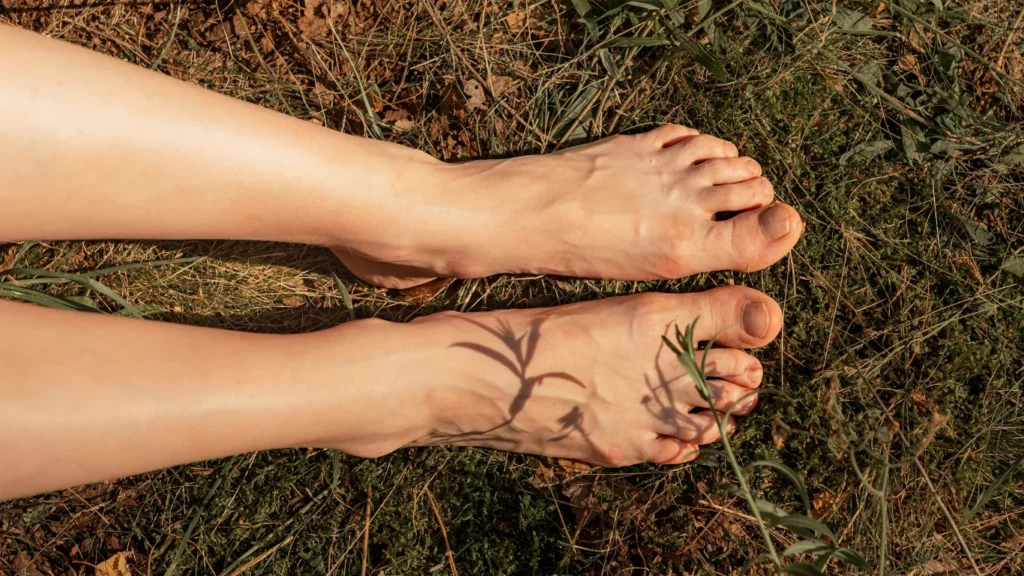 toes