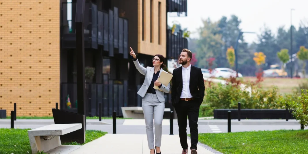 how to become a real estate agent